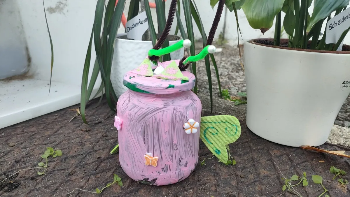 X Leuchtendes Glühwürmchen basteln Titelbild